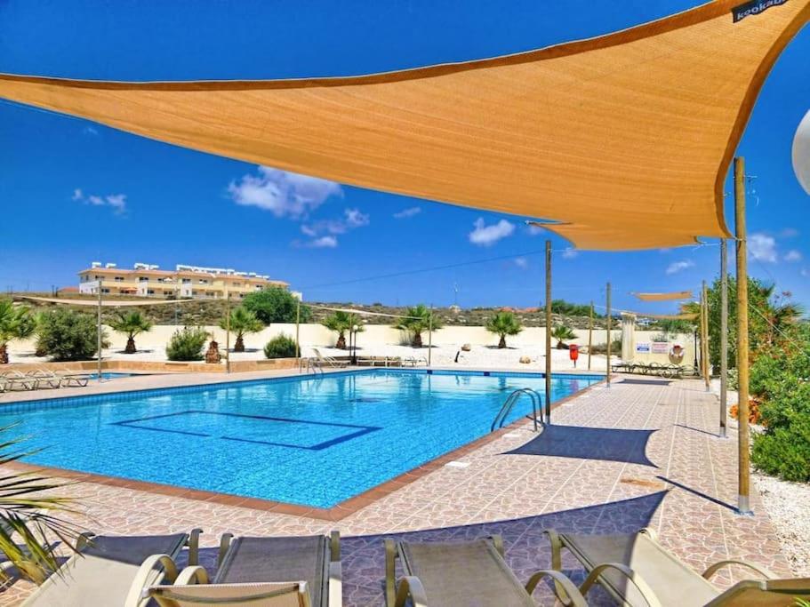 NISSI BEACH Apt 7